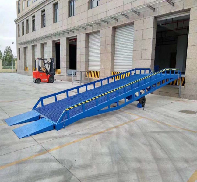 宁夏移动式登车桥装卸